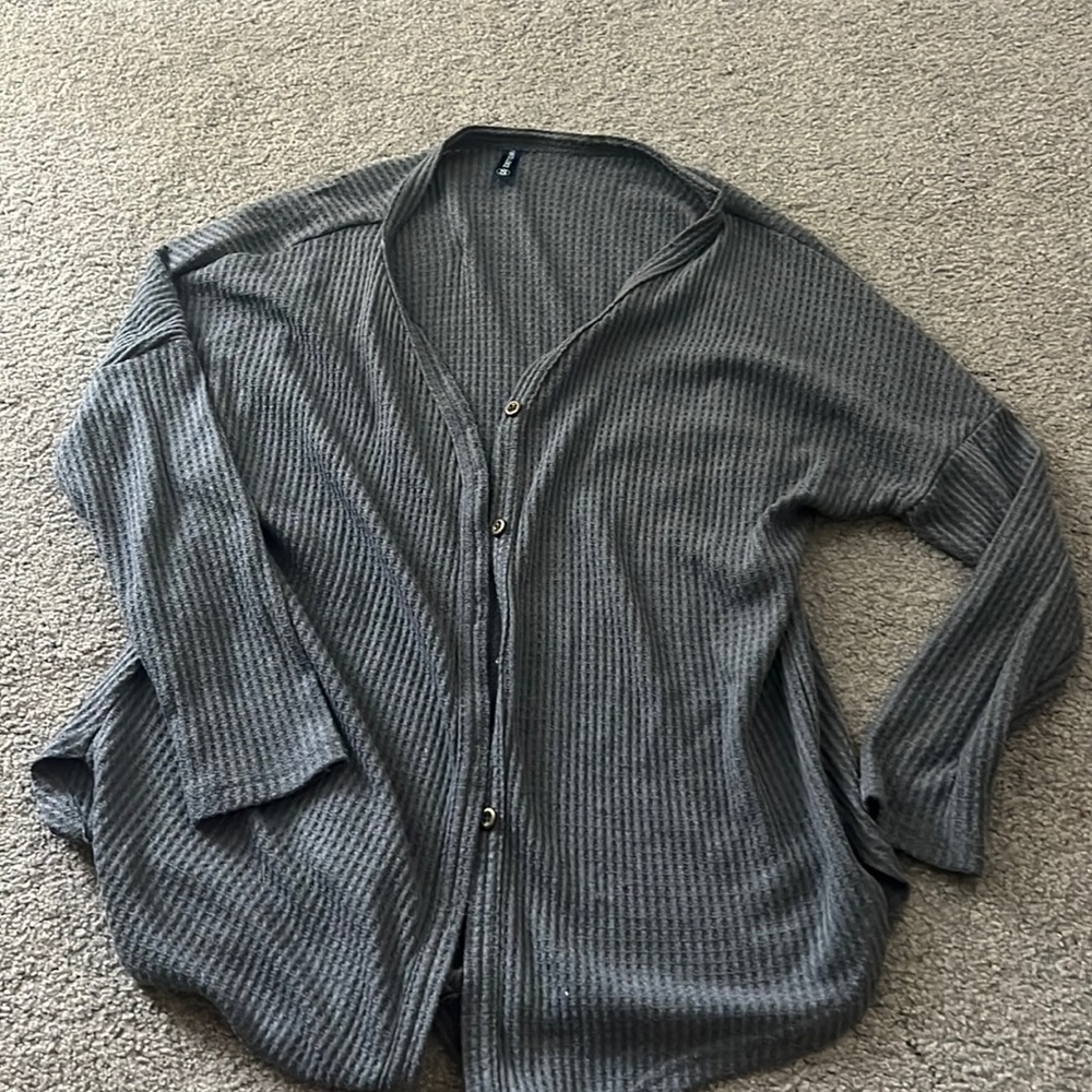 Iwollience cardigan